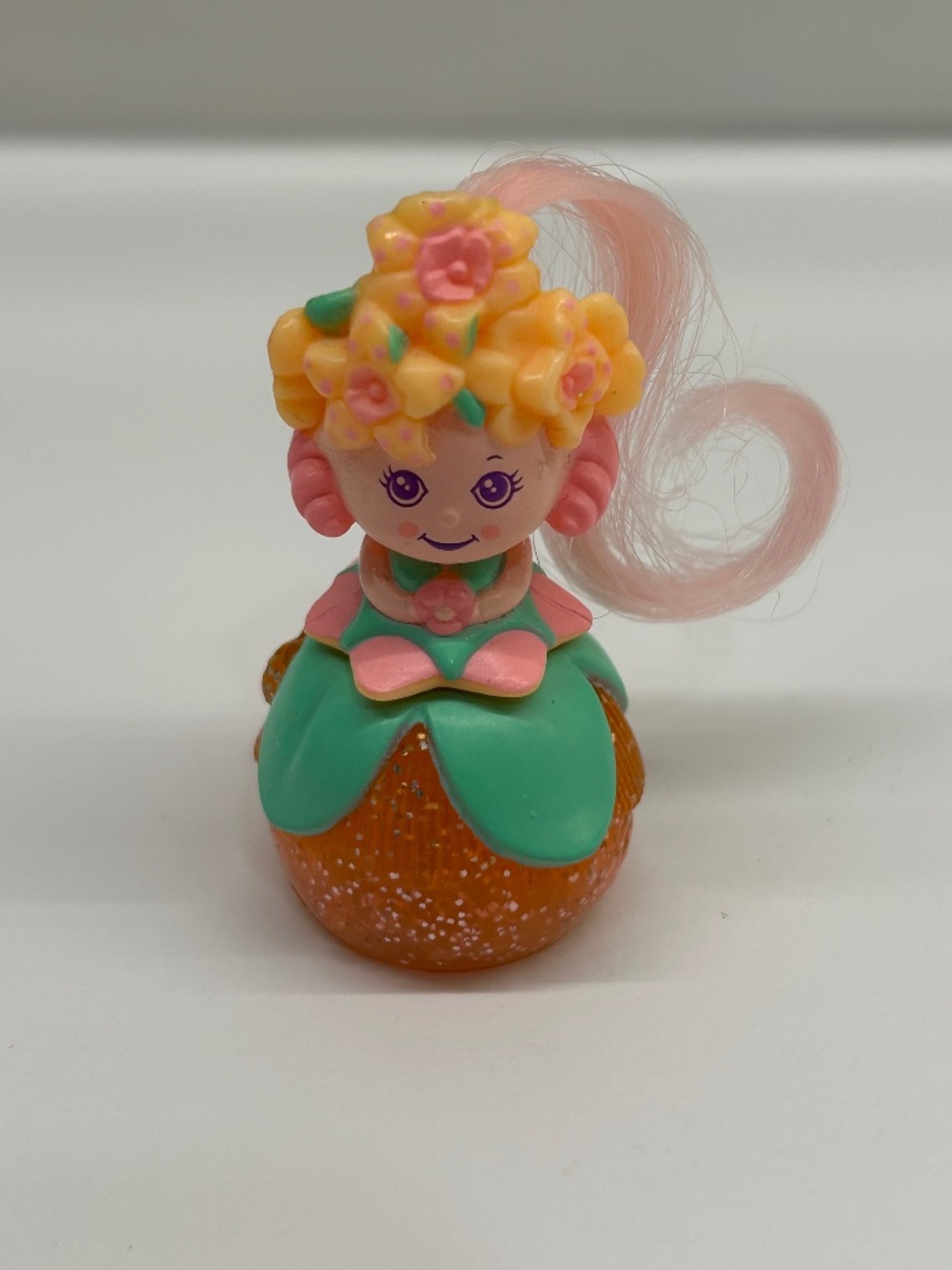 Vintage 90s Hasbro Bubblins Flower Girl Doll (d2)